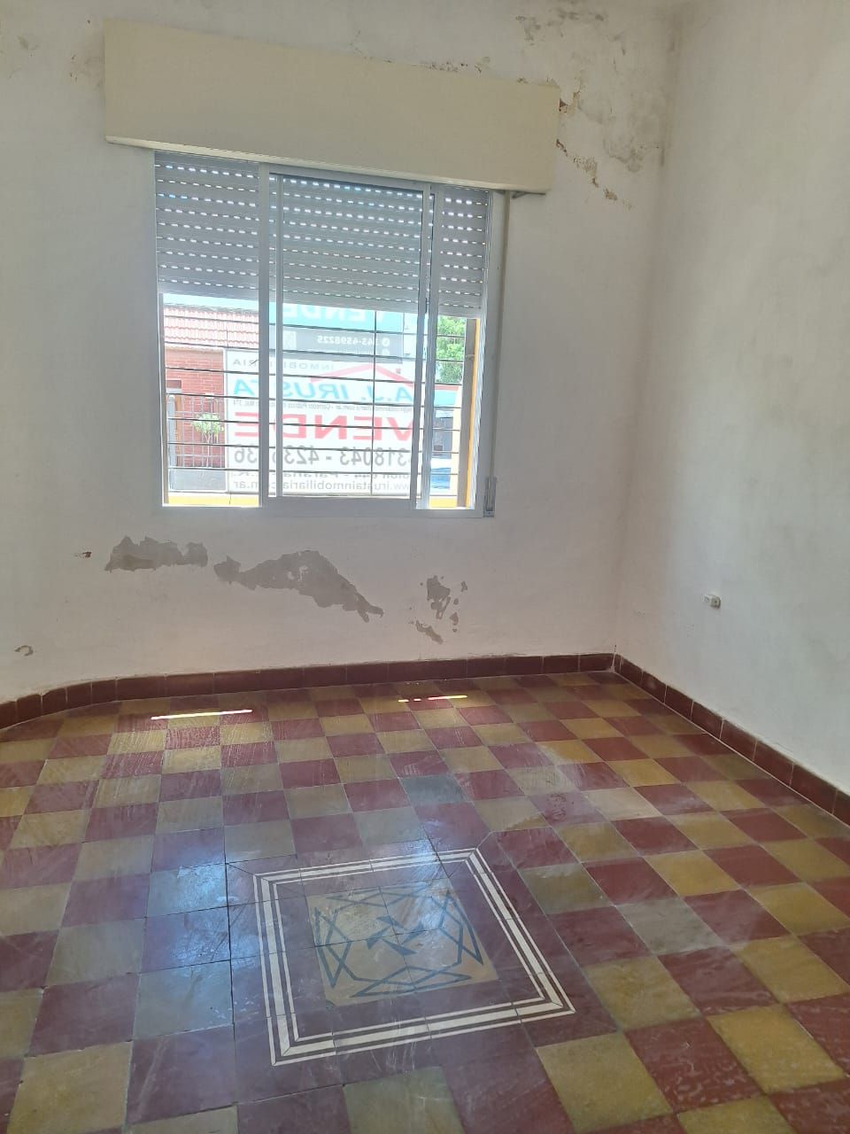 Imagen de la propiedad CASA EN VENTA A REFACCIONAR (APTA CREDITO)